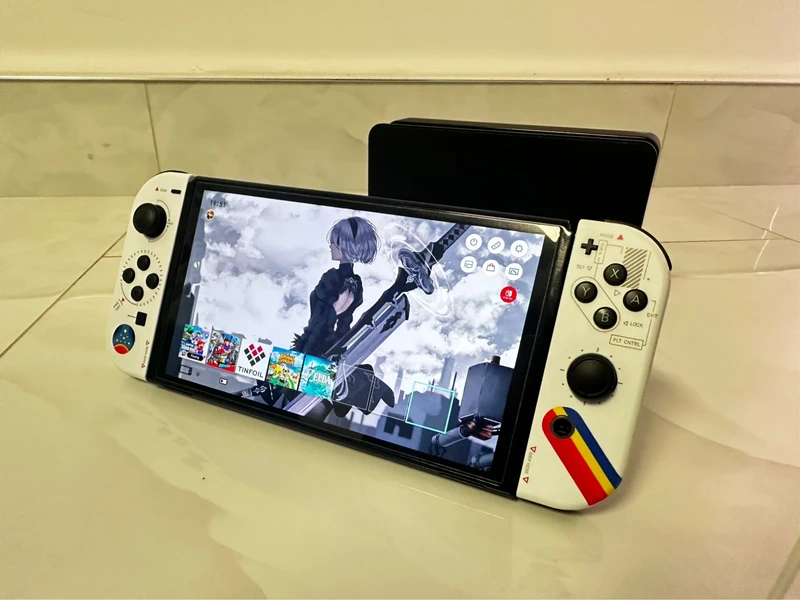 Switch OLED